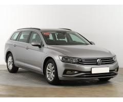 Volkswagen Passat 2.0 TDI 110kW - 1