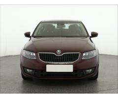 ŠKODA SUPERB COMBI 2.0TDI 140 LAURIN&K 4X4 DSG 7ST