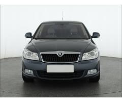 ŠKODA SUPERB COMBI 2.0TDI 140 LAURIN&K 4X4 DSG 7ST