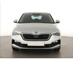 ŠKODA SUPERB COMBI 2.0TDI 140 LAURIN&K 4X4 DSG 7ST