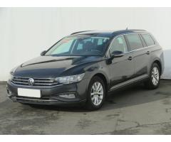 Volkswagen Passat 2.0 TDI 110kW - 4