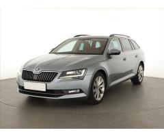 ŠKODA SUPERB COMBI 2.0TDI 140 LAURIN&K 4X4 DSG 7ST