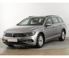 Volkswagen Passat 2.0 TDI 110kW - 3