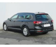 Volkswagen Passat 2.0 TDI 110kW - 6