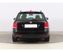 Volkswagen Golf 1.6 TDI 77kW - 7