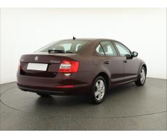 Škoda Octavia 2.0 TDI 110kW - 8