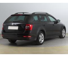 Škoda Octavia 1.6 TDI 85kW - 7