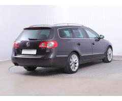 Volkswagen Passat 2.0 TDI 125kW - 7