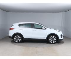 Kia Sportage 2.0 CRDi 100kW - 9