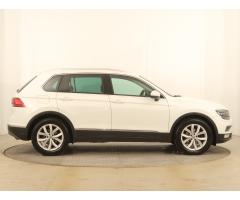 Volkswagen Tiguan 2.0 TDI 110kW - 9