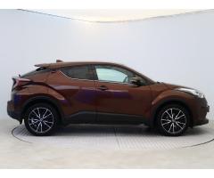 Toyota C-HR 1.2 Turbo 85kW - 8