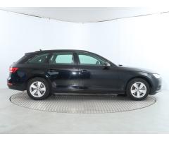 Audi A4 2.0 TDI 110kW - 8