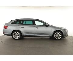 Škoda Superb 2.0 TDI 140kW - 8