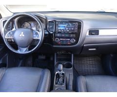 Mitsubishi Outlander 2.2 DI-D 110kW - 11