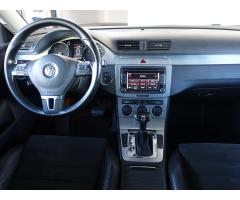 Volkswagen Passat 2.0 TDI 125kW - 10