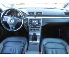 Volkswagen Passat 1.6 TDI 77kW - 10