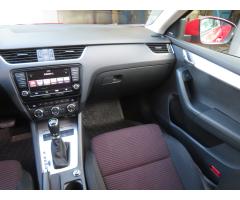 Škoda Octavia 1.8 TSI 132kW - 11