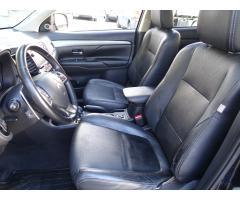 Mitsubishi Outlander 2.2 DI-D 110kW - 17