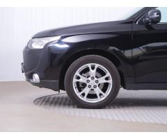 Mitsubishi Outlander 2.2 DI-D 110kW - 21