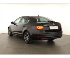 ŠKODA SUPERB COMBI 2.0TDI 140 LAURIN&K 4X4 DSG 7ST