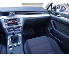 Volkswagen Passat 2.0 TDI 110kW - 11