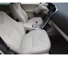 Volvo XC60 D5 158kW - 12