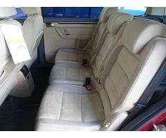 Volkswagen Touran 2.0 TDI 103kW - 15