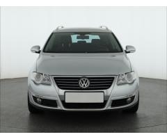 Volkswagen Passat 2.0 TDI 103kW - 2