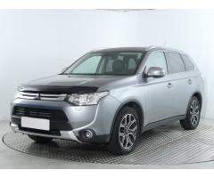 Mitsubishi Outlander 2.2 DI-D 110kW - 3