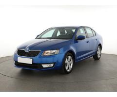 ŠKODA SUPERB COMBI 2.0TDI 140 LAURIN&K 4X4 DSG 7ST