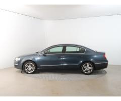 Volkswagen Passat 2.0 TDI 103kW - 4