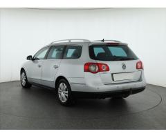 Volkswagen Passat 2.0 TDI 103kW - 5