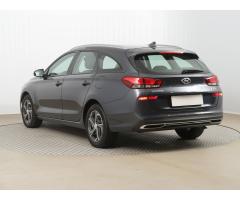 Hyundai i30 1.5 DPI 81kW - 5