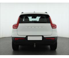 Volvo XC40 T3 115kW - 6