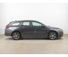 Hyundai i30 1.5 DPI 81kW - 8