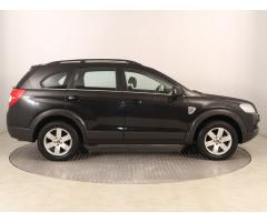 Chevrolet Captiva 2.4 i 100kW - 8