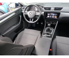 Škoda Superb 1.6 TDI 88kW - 9