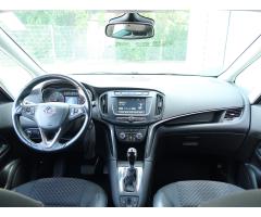 Hyundai Tucson 1.6 T-GDI 48V MHEV 110kW - 10