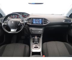 Peugeot 308 1.2 PureTech 96kW - 10