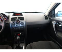 Renault Mégane 1.4 16V  72kW - 11