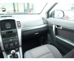 Chevrolet Captiva 2.4 i 100kW - 11