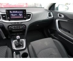 Kia Cee`d 1.0 T-GDI 74kW - 11