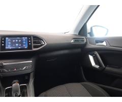 Peugeot 308 1.2 PureTech 96kW - 11