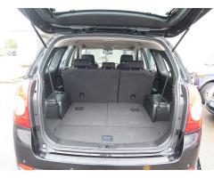 Chevrolet Captiva 2.4 i 100kW - 19