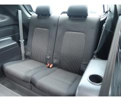 Chevrolet Captiva 2.4 i 100kW - 22