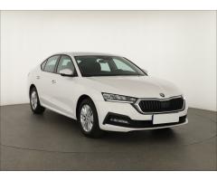 ŠKODA SUPERB COMBI 2.0TDI 140 LAURIN&K 4X4 DSG 7ST