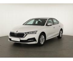 ŠKODA SUPERB COMBI 2.0TDI 140 LAURIN&K 4X4 DSG 7ST