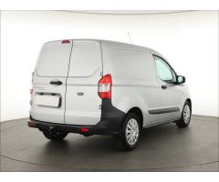 Ford Transit Courier 1.0 EcoBoost 74kW - 7