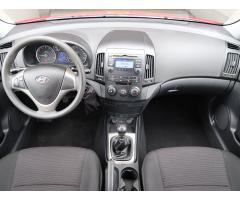 Hyundai i30 1.4 CVVT 80kW - 10