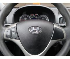 Hyundai i30 1.4 CVVT 80kW - 23